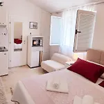 דירה By The Sea Gradac, Makarska - 24960 גראדאץ